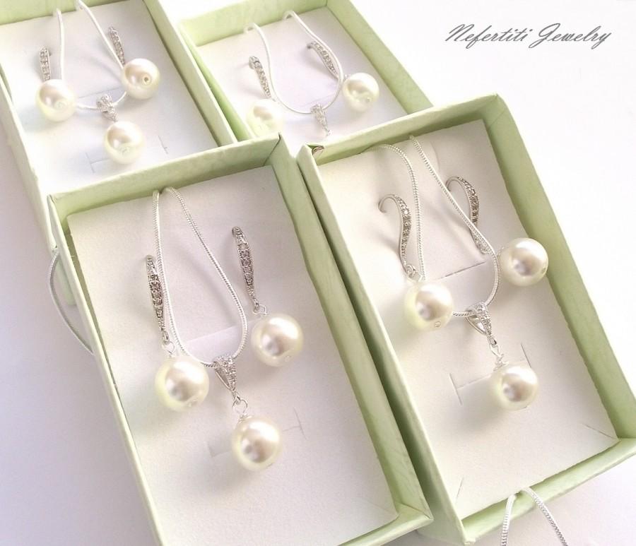 Hochzeit - Bridesmaid jewelry, Bridesmaid gifts, wedding earrings, wedding necklaces