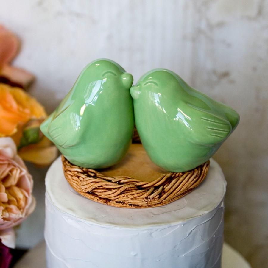 Hochzeit - Pale Green Snuggling Love Bird Cake Topper