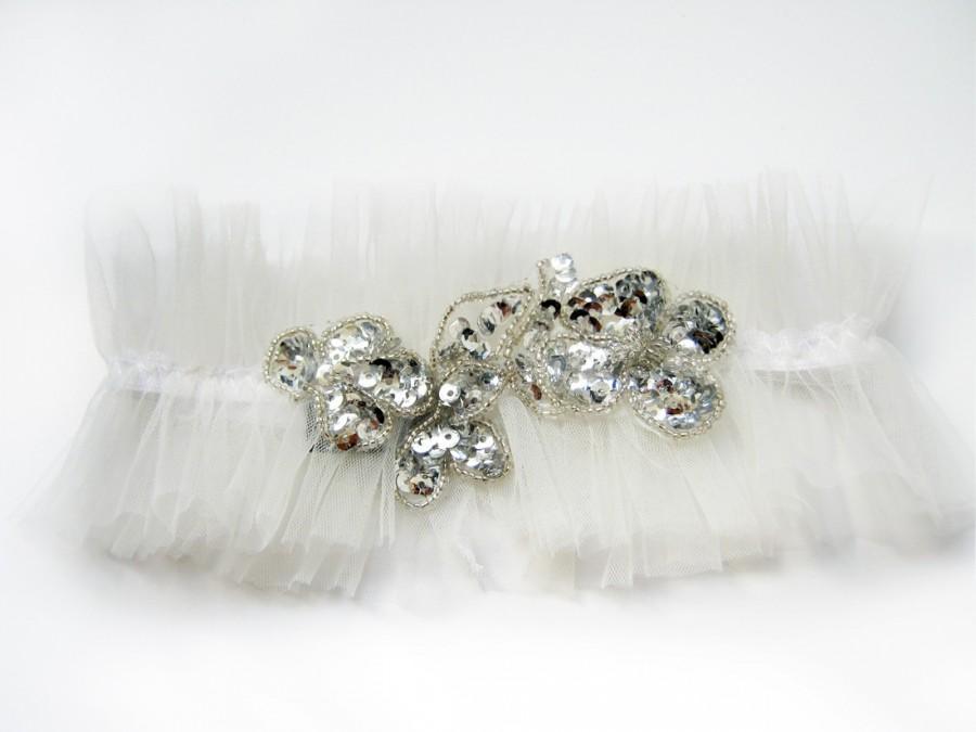 Свадьба - Boho bride ivory Wedding garter with silver sequines and tulle