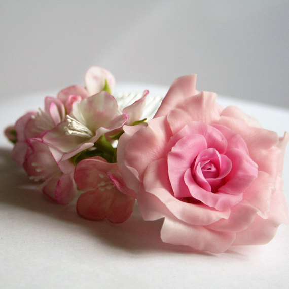 Hochzeit - Pink bridal flower comb - cherry and rose flowers. Bridal comb. Flower hair comb. Wedding flower comb. Bridal hair flower, bridal accessory