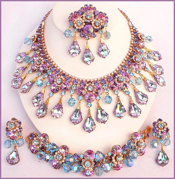Hochzeit - Photo 145 Of 228, DiMartino Originals™ Full Jewelry Sets