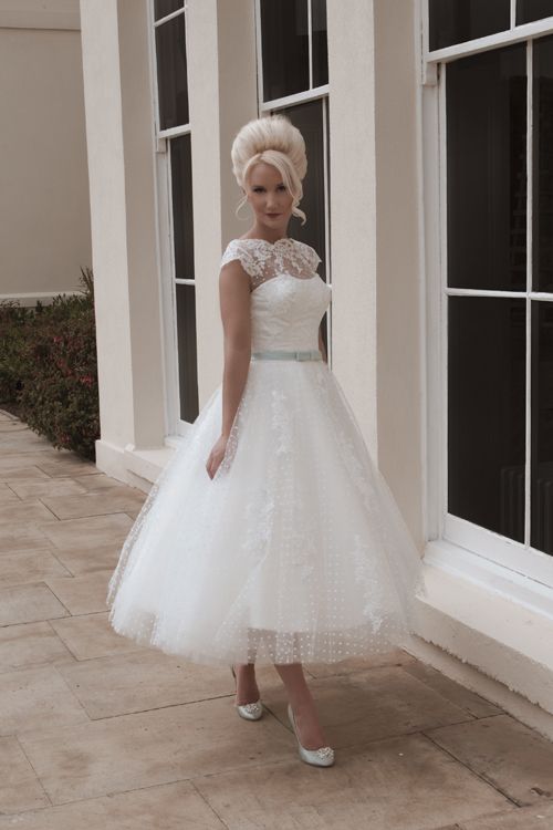 Hochzeit - Beautiful, Elegant, Timeless And Yours- Wedding Dress