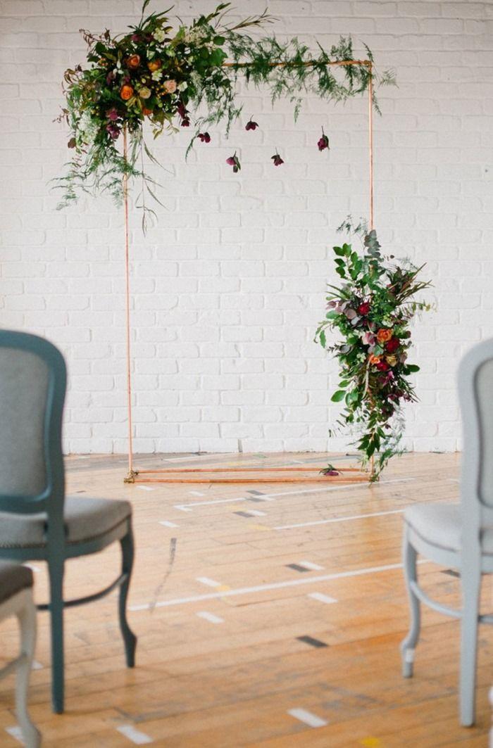 Mariage - Floral Arch with Copper Pipe