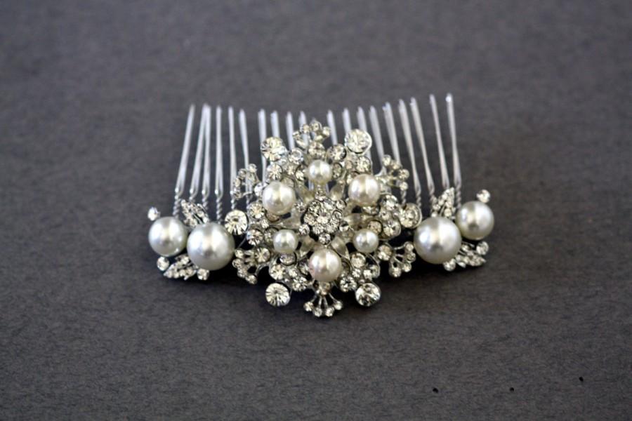 Hochzeit - Vintage Inspired Pearls bridal hair comb, Swarovski pearl hair comb, wedding hair comb, bridal hair accessories, wedding hair accessories