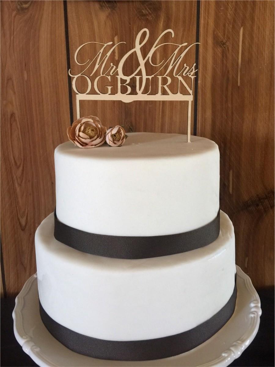 Hochzeit - Wooden Custom Cake Topper, Cake Toppers, Mr. Mrs. Cake Topper, Holiday Cake Topper, Birthdays, Wedding