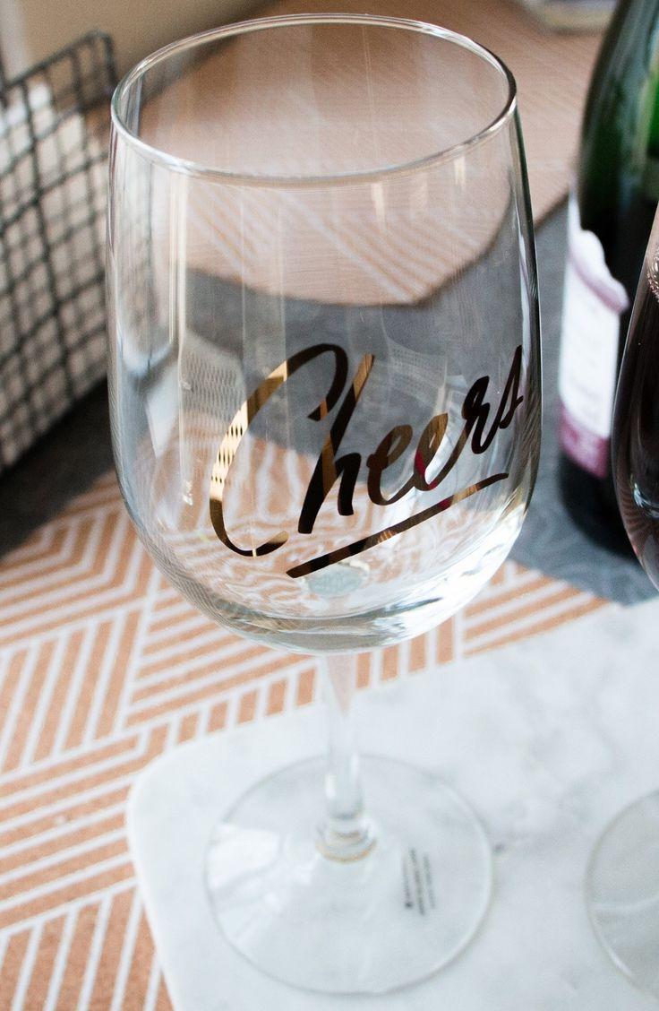 زفاف - 'Cheers' Wine Glass