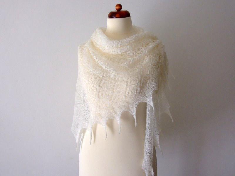 زفاف - lace bridal shawl, wedding shrug cover up, knitted lace scarf, triangular shawl, custom colors, MADE TO ORDER