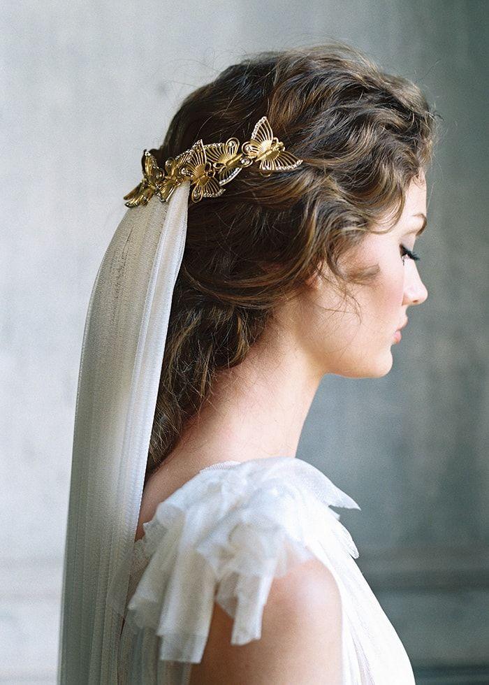 زفاف - Glamorous Old-World Inspired Wedding Day Accessories - Once Wed
