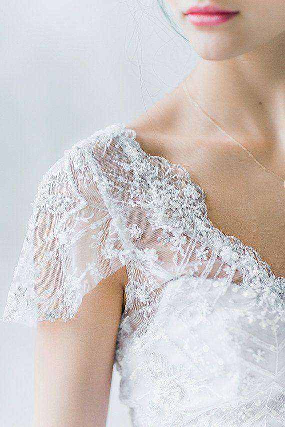 Hochzeit - Wedding Dress Chante//Lace//Dusty Grey Wedding Dress//Romantic Wedding Dress//bohemian Wedding Dress