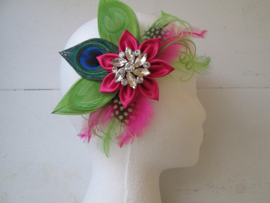 Mariage - Hot Pink & Lime PEACOCK Fascinator, Feather Wedding Fascinator, Bridal Head Piece, Bridal Kanzashi Hair Flower, Magenta, Lime Green