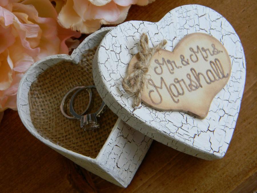 زفاف - Rustic Ring Bearer Box Heart Ringbearer Burlap Pillow Personalized Wood Heart Shabby Chic Woodland Heart Ring Box Personalized Ring Bearer