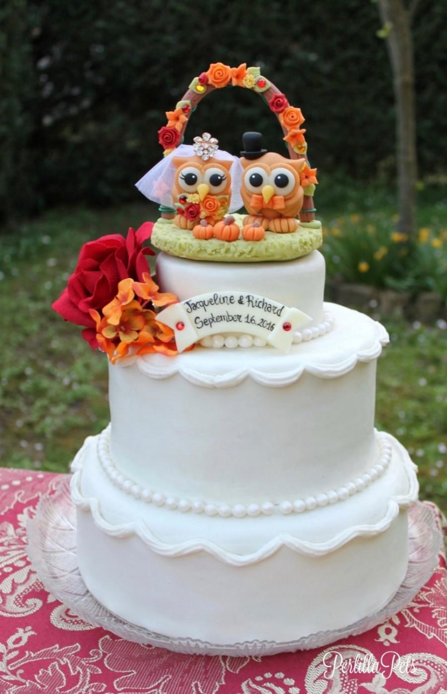 Hochzeit - Wedding owl cake topper, love bird cake topper, fall cake topper, custom bride and groom with flower arch, wedding arch