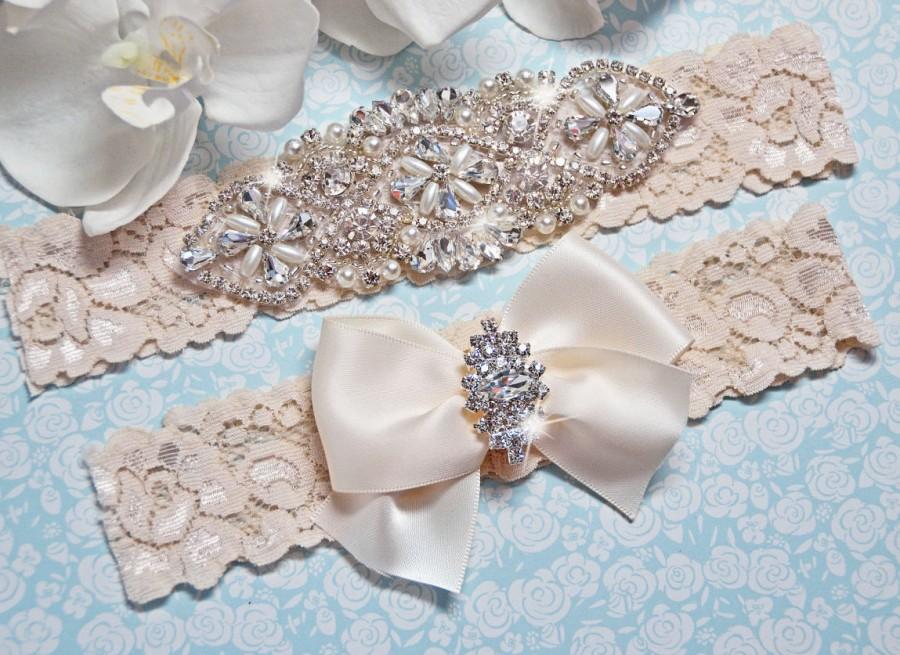 Hochzeit - IVORY Wedding Garte Set, Crystal Bridal Garter Set, Vintage Inspired Wedding Stretch Lace Garter, Bridal Garter, Ivory  Garter