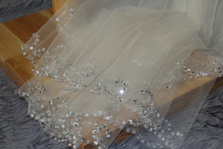 زفاف - 2 layer bride beaded sequins Hand-sequined veil Elbow veil comb Ivory white veil wedding dress accessories