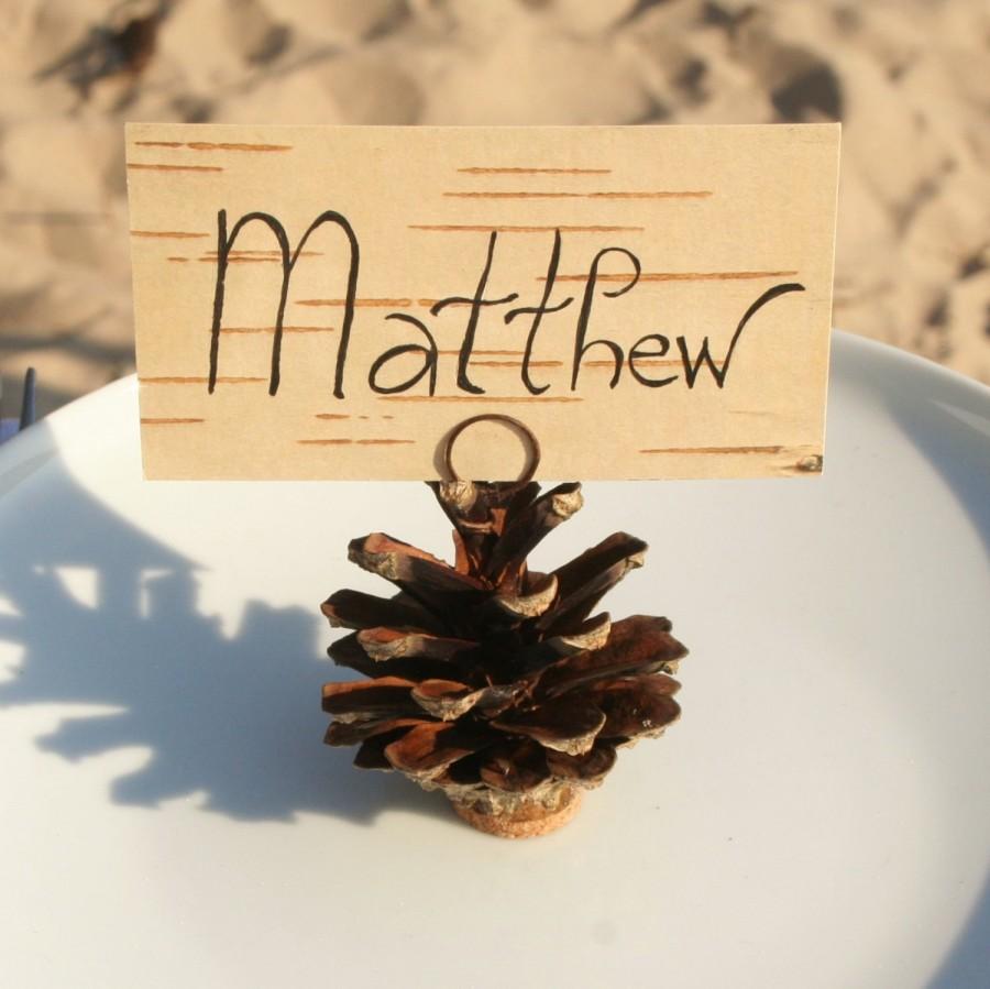 Свадьба - Pine Cone Place Card Holders and Birch Bark Print Name Cards - Rustic Woodland Wedding Escort Cards and Holders - 10 pcs