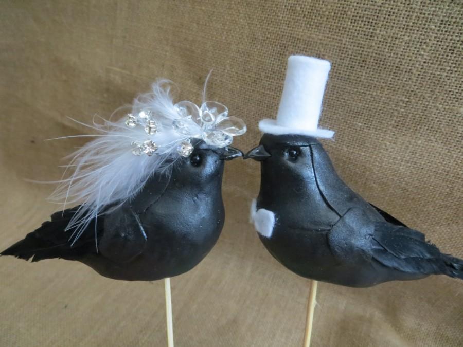 Hochzeit - Elegant Raven Wedding Cake Topper, Love Bird Wedding Cake Topper, Victorian Wedding Cake Topper, Steampunk wedding, black bird cake topper