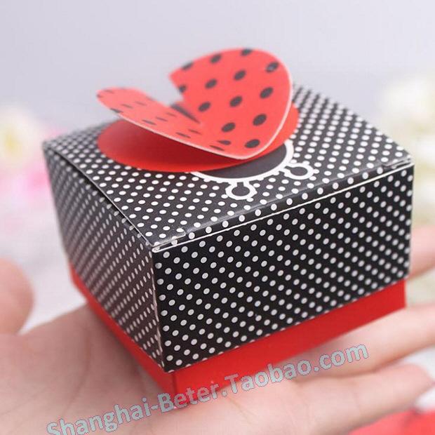 Mariage - "Cute as a Bug" 3-D Wing Ladybug Favor Box Baby Shower Favors