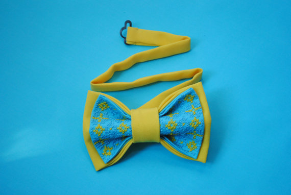 Wedding - Yellow blue bow tie Independance Day in Ukraine Ukrainian modern embroidery Wedding in blue yellow Gift ideas from Ukraine Bow ties for men