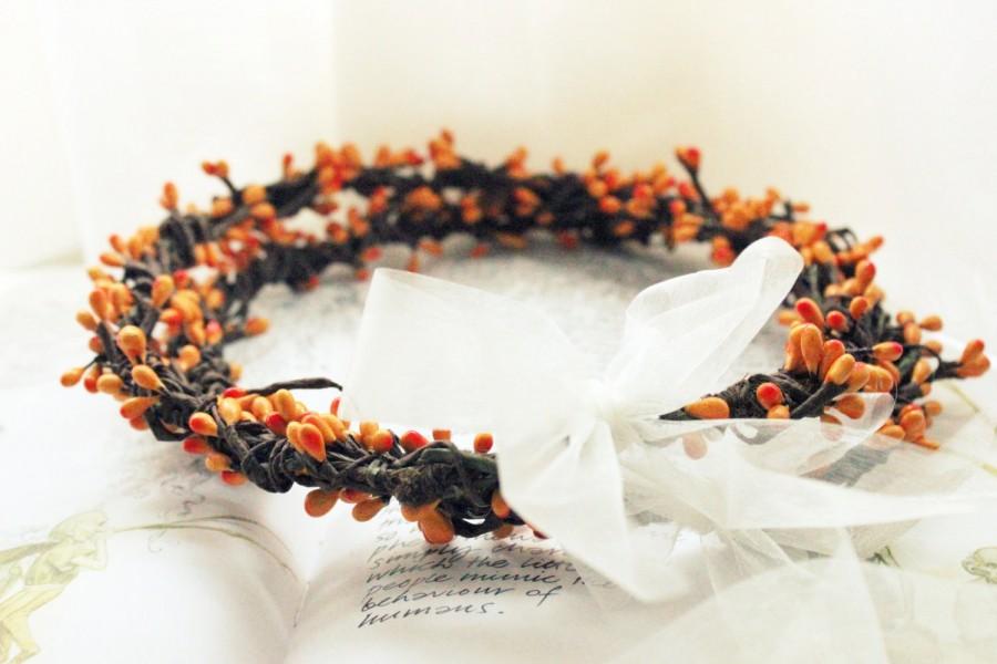 Hochzeit - BOHEMIAN WEDDING CROWNS - Wedding Greek Stefana with orange berries
