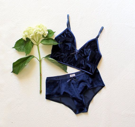 Wedding - 15 Gorgeous Pieces Of Handmade Lingerie From Etsy