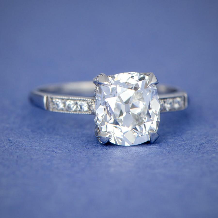 Mariage - Estate Cushion Cut Diamond Engagement Ring - Handmade Platinum Mounting - Antique Cushion Cut Engagement Ring