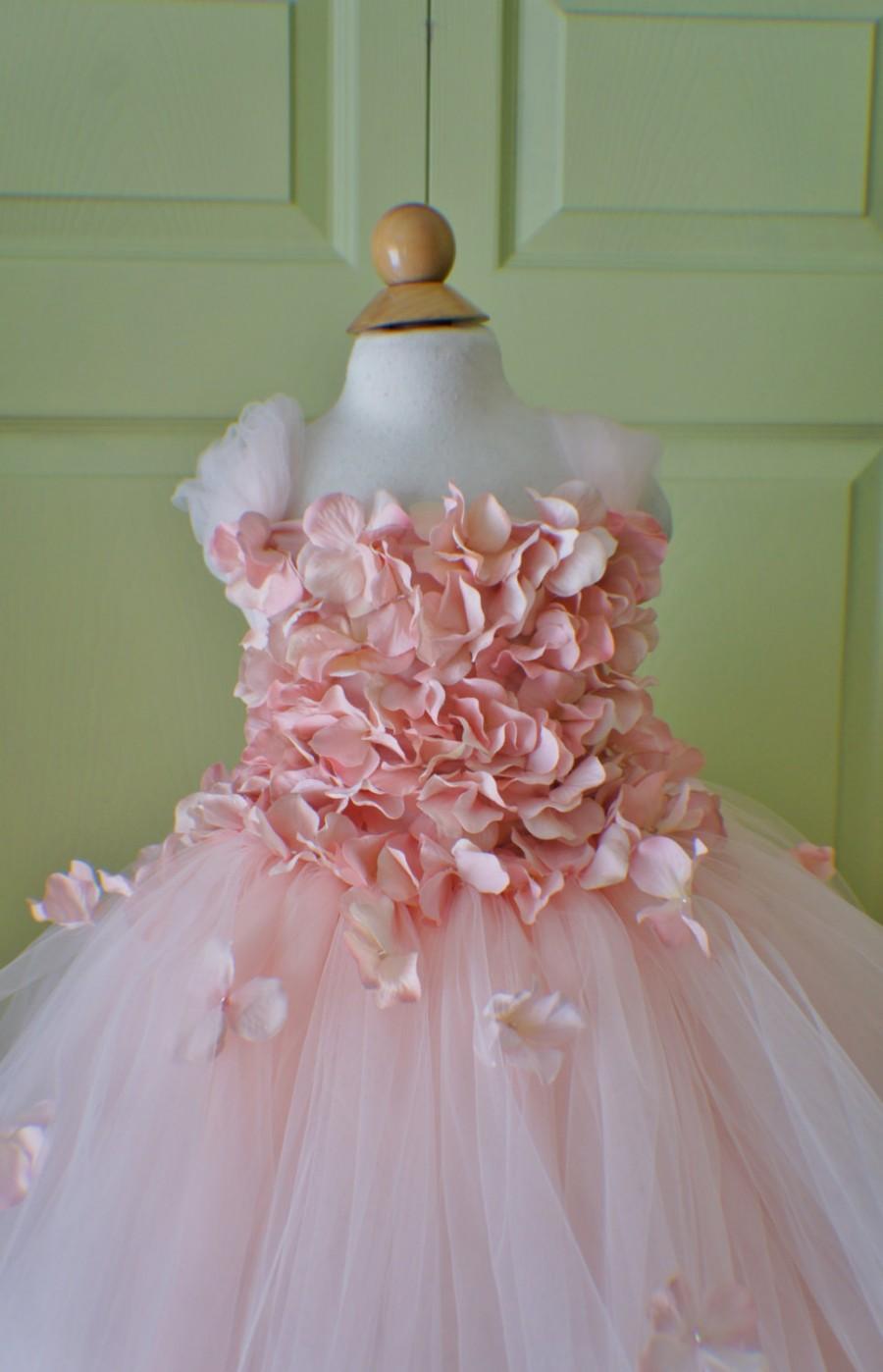 Mariage - Flower girl dress Blush Pink Dress, Pink Blush Pink tutu dress, flower top, hydrangea top, toddler tutu dress Cascading flowers