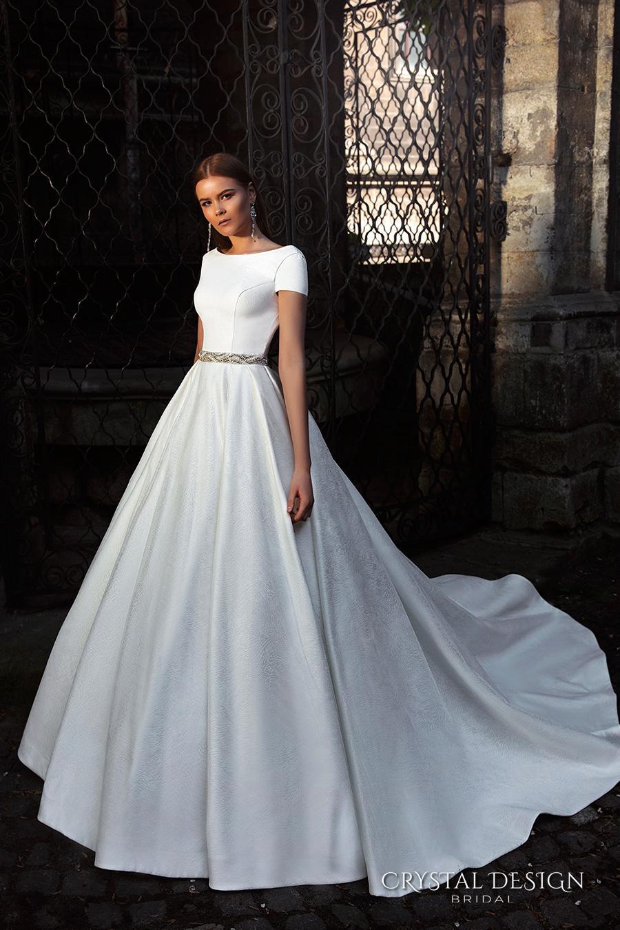 Hochzeit - New Arrival Short Sleeve Backless Crystal Design 2016 Wedding Dresses Beaded Sash Bridal Ball Gowns Wedding Dress Online with $116.84/Piece on Hjklp88's Store 