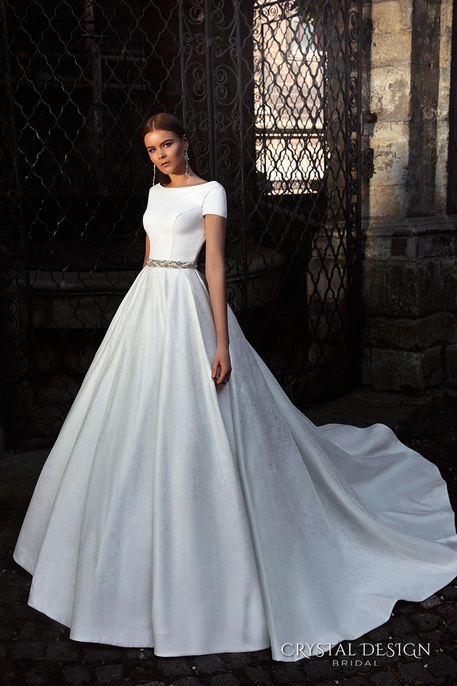 Свадьба - New Arrival Short Sleeve Backless Crystal Design 2016 Wedding Dresses Beaded Sash Bridal Ball Gowns Wedding Dress Online with $116.84/Piece on Hjklp88's Store 