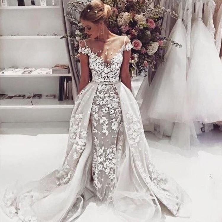 Hochzeit - Elegant Short Sleeves Lace Wedding Dresses for Bridal