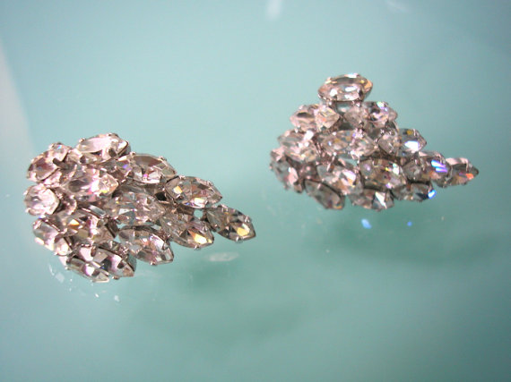 زفاف - Vintage Rhinestone Earrings, CLIP ON Earrings , 1980s Jewelry, Vintage Accessories, Silver, Chunky Clips Ons, Crystal Bridal, Diamante