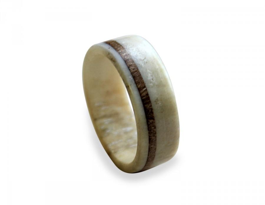 زفاف - Deer antler ring with oak wood inlay made from fine selected antler