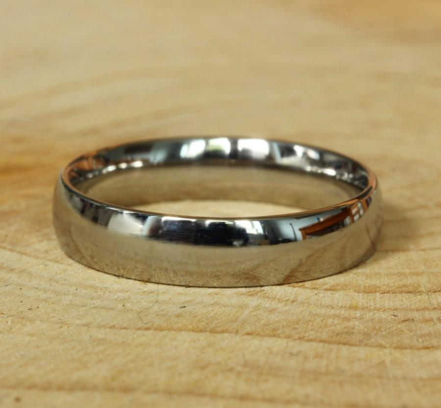 Hochzeit - 4mm Wide Comfort Fit / Court Shape Titanium Plain band Wedding Ring