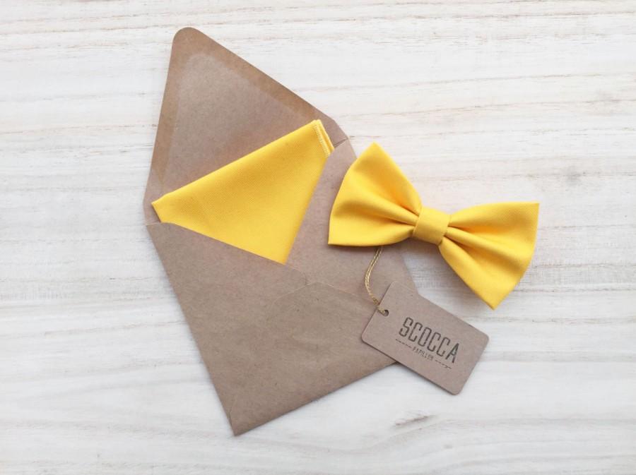 Wedding - Pocket square and bow tie yellow freesia, pocket handkerchief for men, for marriage bow tie, accessories spouses yellow ceremony, groom tie