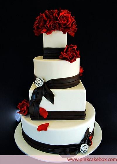 Wedding - Rose & Crystal Brooch Wedding Cake » Wedding Cakes