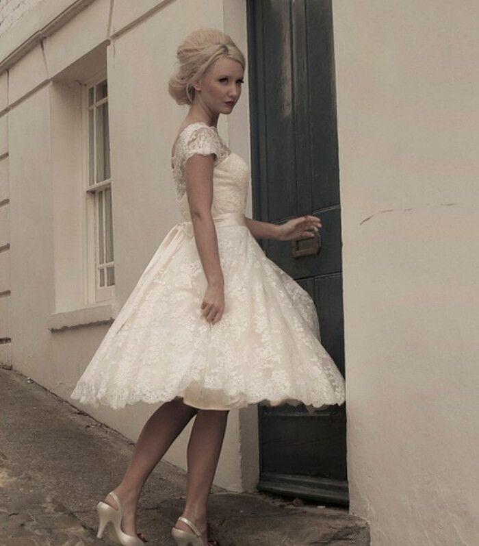 زفاف - A-Line Tea Length Lace Short Wedding Dress