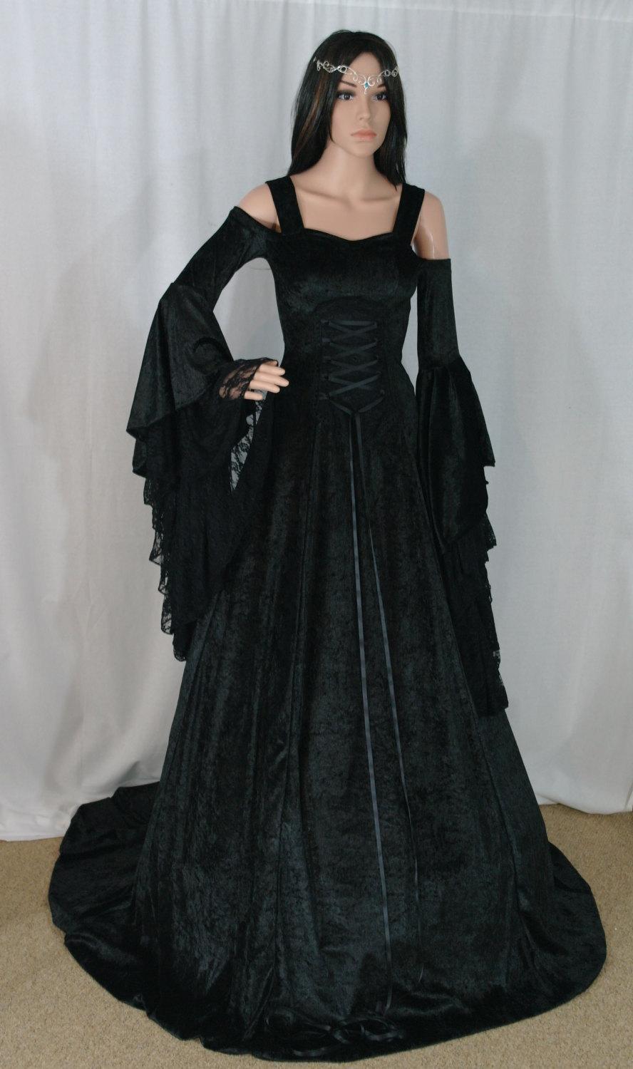 Mariage - Gothic dress, renaissance dress, medieval dress, handfasting gown, wedding dress, Halloween gown, fairy dress, custom made