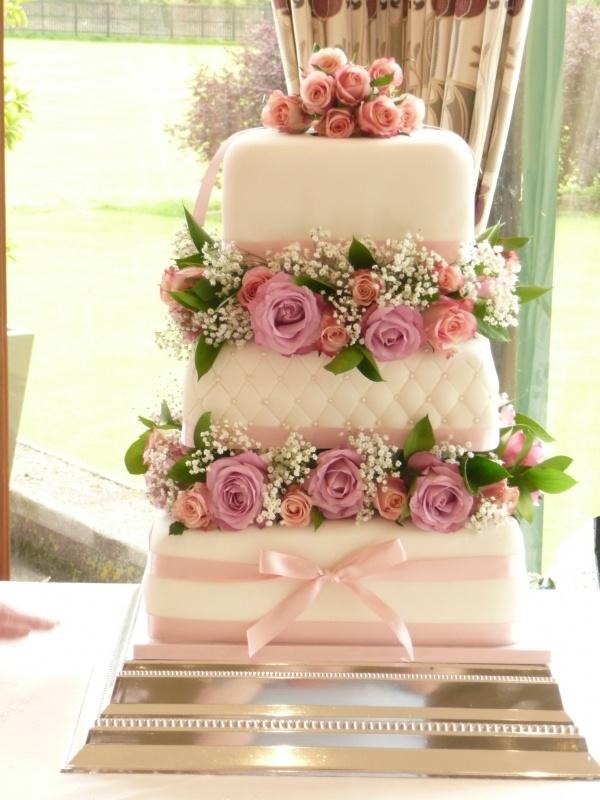 Mariage - Nephews Wedding Cake — Square Wedding Cakes
