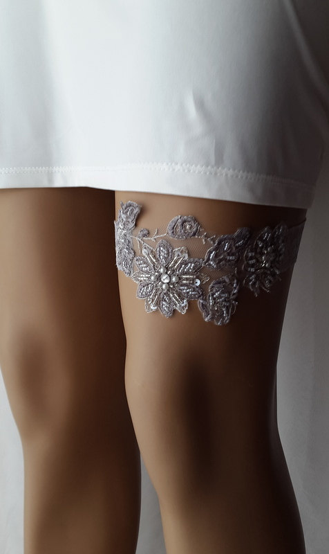 Hochzeit - garter, toss garters, gray, lace, wedding garters, bridal accessores, garter suspander, free shipping!