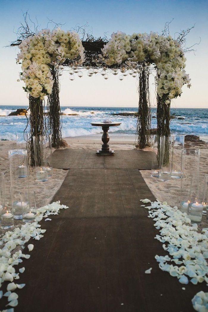 Свадьба - Stunning Beach Wedding Ceremony Ideas