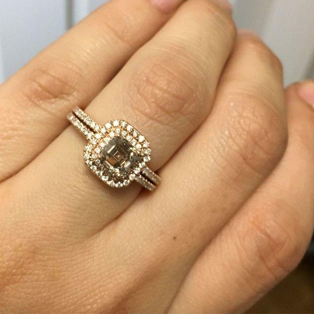 Свадьба - Perfect Engagement Rings To Propose This Christmas