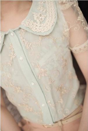 زفاف - 【图】韩版VIVI日系 超仙甜美刺绣珍珠翻领 泡泡袖蕾丝衬衣衬衫 - 美丽说