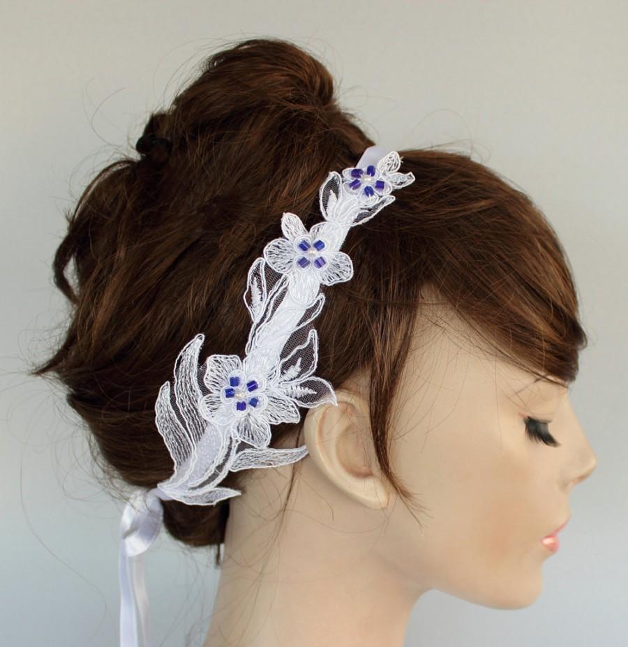 Hochzeit - Lace Bridal Headband, White Applique Lace Weddings Hair Fascinator, Daffodil Flowers. Handmade