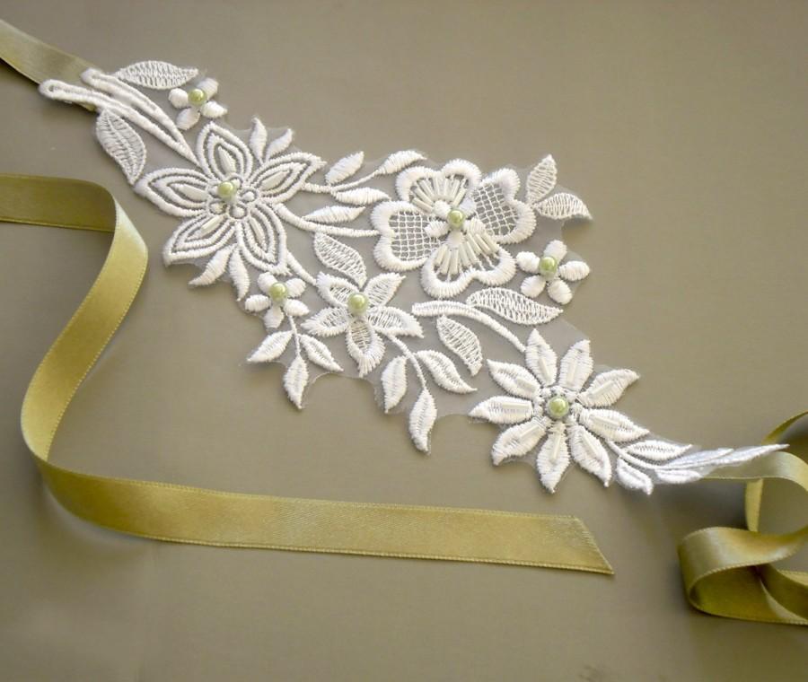 زفاف - Bridal Headband, Applique Lace. Mint Lush Green Satin Ribbon, Pearl Beads, Minimal Wedding