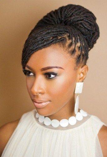 Hochzeit - 20 Natural Hair Styles That Are Professional Enough For The Workplace