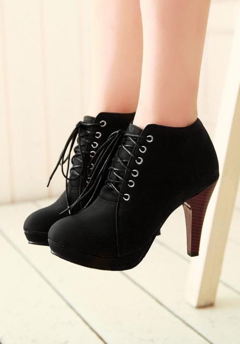 closed heels with laces