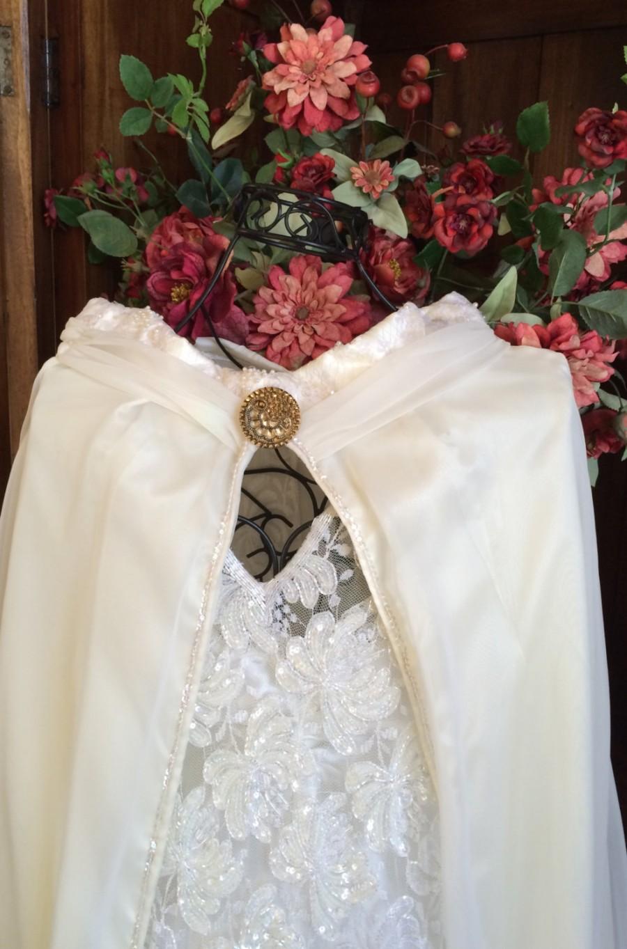 Hochzeit - Small Bridal Cape, Bride Cloak, Bridal Dress Cover, Bride Shawl, Wedding Wear, Cape, Evening Cape, Bridal Cover Up, Up cycled Vintage Dress