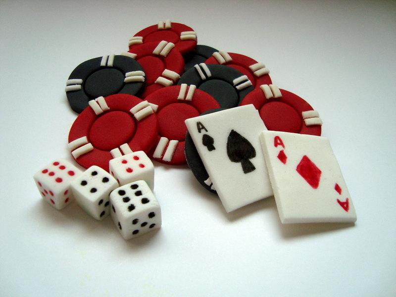 Wedding - Casino Fondant Edible Cupcake Toppers, Playing Cards Poker Cupcake, Men's Bachelorette Party, Las Vegas Wedding or Birthday Party, 24 pcs