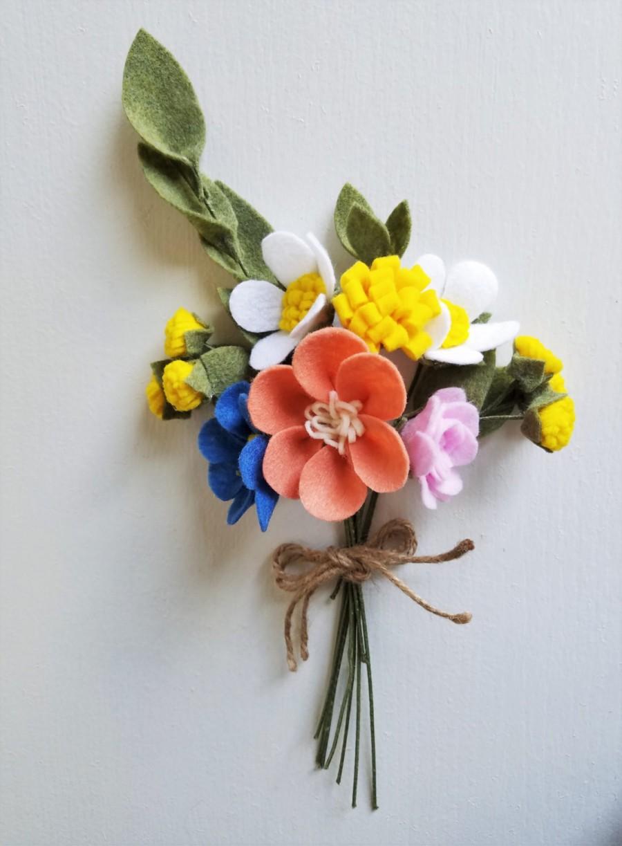 Hochzeit - Country Wildflower Bouquet / Felt Flower Bouquet / Wedding Bouquet / Bridesmaid