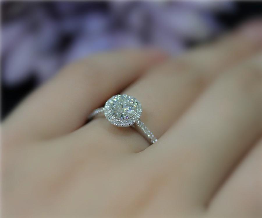 Свадьба - Diamond Accent Ring Charles & Colvard 6mm Round Brilliant Moissanite Wedding Ring Solid 14K White Gold Ring Engagement Ring Promise Ring
