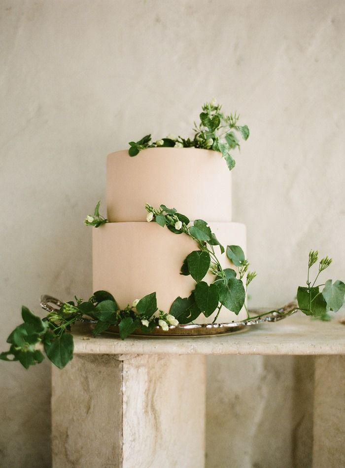 Hochzeit - Blush Wedding Cake